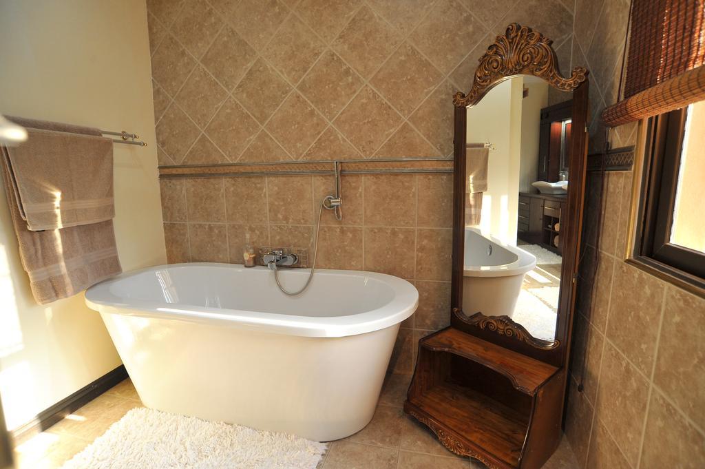 Sunset Manor Guest House Почефструм Экстерьер фото