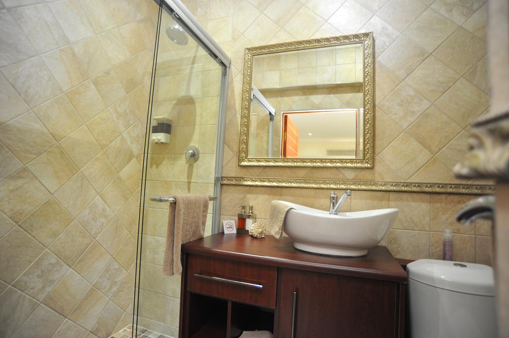 Sunset Manor Guest House Почефструм Экстерьер фото
