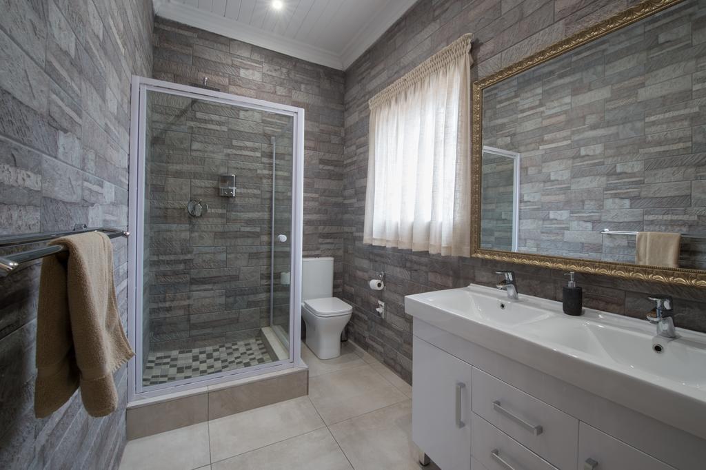 Sunset Manor Guest House Почефструм Экстерьер фото