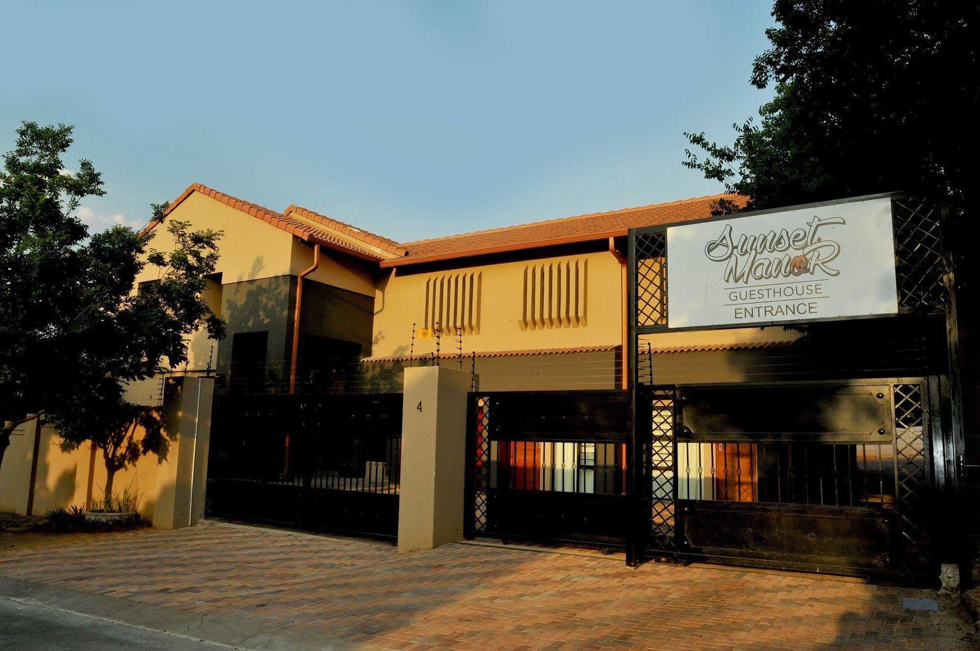 Sunset Manor Guest House Почефструм Экстерьер фото