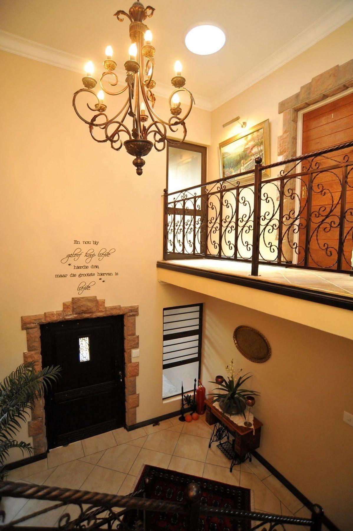 Sunset Manor Guest House Почефструм Экстерьер фото